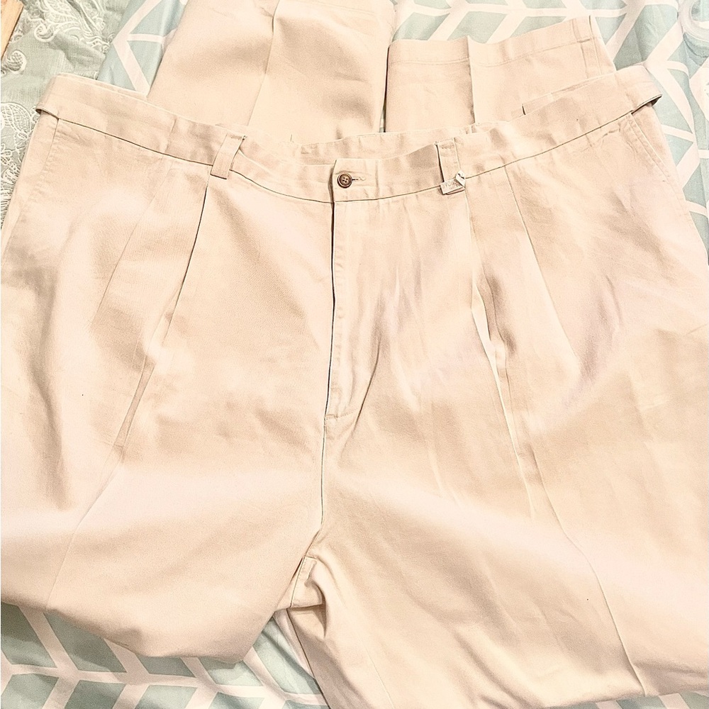 Men's George Foreman Comfort Zone Pleated Khakis, Cream, 50x34